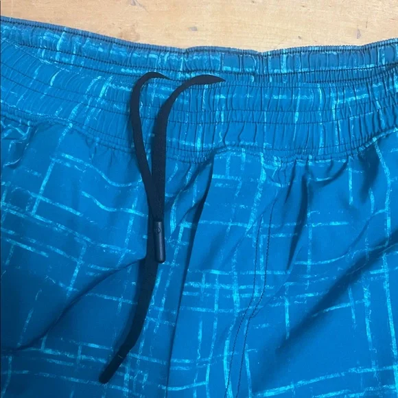 lululemon athletica Blue Athletic Shorts - Picture 6 of 6